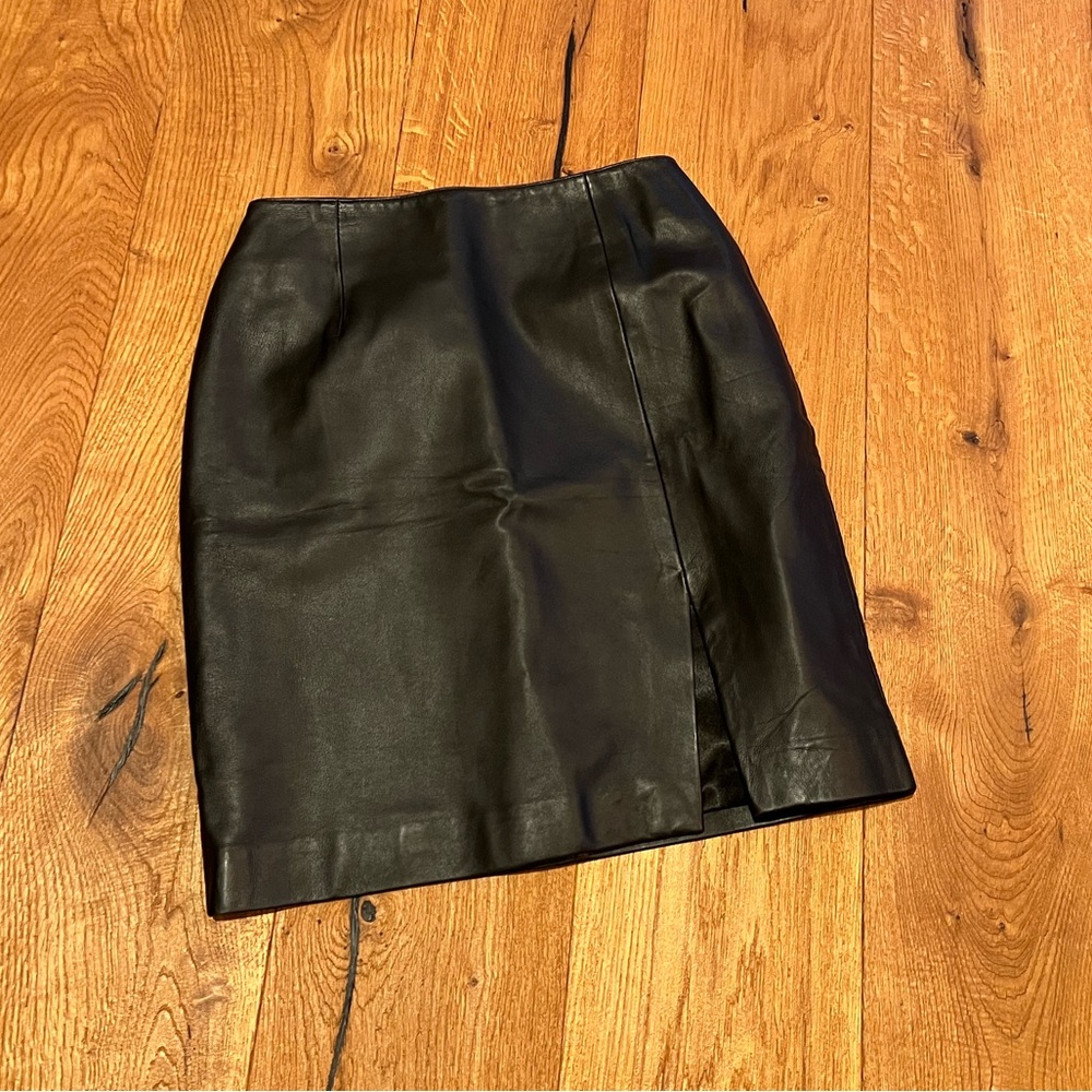 leather skirt